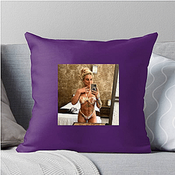 Submission Threat Hannah Goldy Pillows Cover