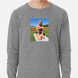 Bantamweight King Hannah Goldy Sweatshirts