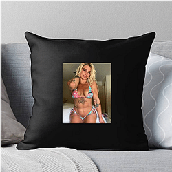 Striking Power Hannah Goldy Pillows Cover