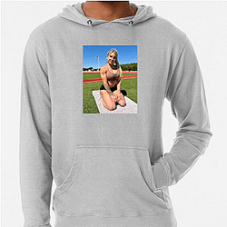Bantamweight King Hannah Goldy Hoodies