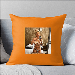Submission Threat Hannah Goldy Pillows Cover