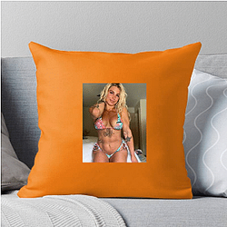 Striking Power Hannah Goldy Pillows Cover