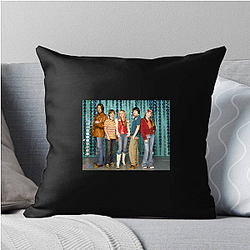 Hannah Montana's secret identity is a pop star Hannah Montana Pillows Cover