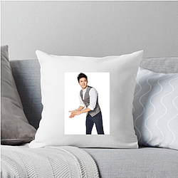Versatile Actor Harry Shum Jr Pillows Cover