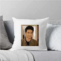 Hollywood Hunk Harry Shum Jr Pillows Cover