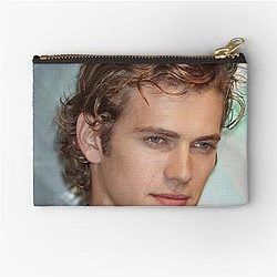 Hayden Christensen actor Pouch