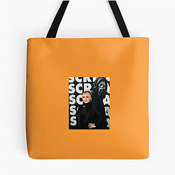 Rising Actress Hayden Panettiere Bags