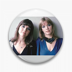 Hard Rock Icons Heart Band Pins