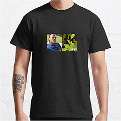 HighDistortion Loadout High Distortion T-Shirts