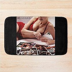 Hinder extreme behaviour Bath Mat