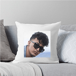 HotSpanish Nunca sabes lo que el infierno pregunta Siguiente HotSpanish Hot Spanish Cubierta de almohadas