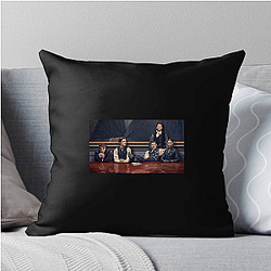 House of Guinness The World Is A Dynasty House Of Guinness Pillows Cover
