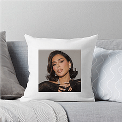 Lash Revolution Pioneer Huda Kattan Pillows Cover