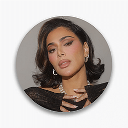 Lash Revolution Pioneer Huda Kattan Pins