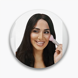Billion-Dollar Beauty Boss Huda Kattan Pins