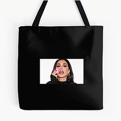 Forbes-Recognized Influencer Huda Kattan Bags