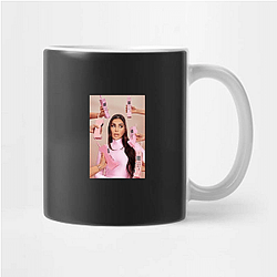 Middle East Beauty Icon Huda Kattan Mugs