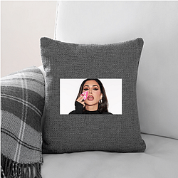 Forbes-Recognized Influencer Huda Kattan Pillows Cover