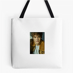 Leading Man Hunter Doohan Bags