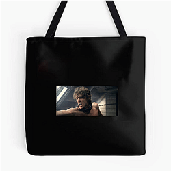 Versatile Actor Hunter Doohan Bags