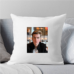Little Genius Iain Armitage Pillows Cover