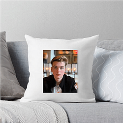 Little Genius Iain Armitage Pillows Cover