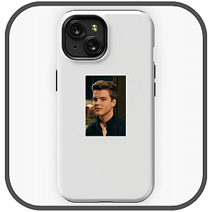 Iain Armitage Cases