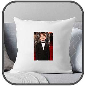 Iain Armitage Pillows Cover