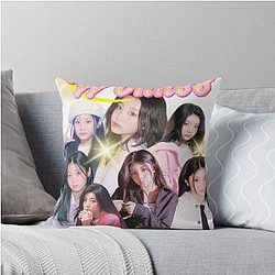 Illi Throw Pillow