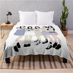 Magnetic Minimalist Kpop Throw Blanket