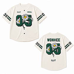 Wonhee 05 Daisy Green LA3007 ILLIT T-Shirts