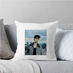 Screen Heartthrob Isaac Ordonez Pillows Cover