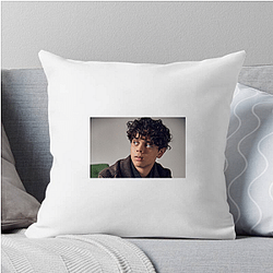 Versatile Actor Isaac Ordonez Pillows Cover