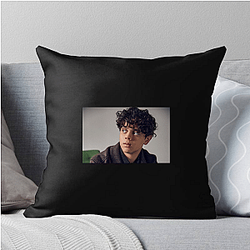 Versatile Actor Isaac Ordonez Pillows Cover
