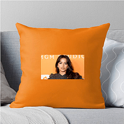 Breakout Actress Isabela Merced Pillows Cover