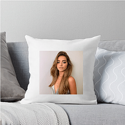 Academy Award Winner Isabela Merced Pillows Cover