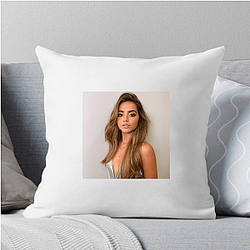 Academy Award Winner Isabela Merced Pillows Cover
