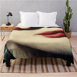 Isabella Rossellini lips Throw Blanket