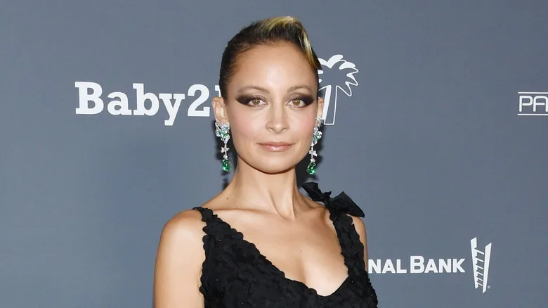 Discover the Chic World of Nicole Richie Official Merch!