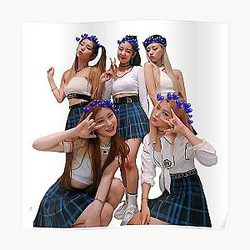 Itzy Posters- Itzy With Blue Hearts Poster RB1201