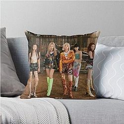 Itzy Pillows, Throw Pillow - ITZY Not Shy Fans Everywhere, gift for girlfriend or boyfriend Throw Pillow RB1201
