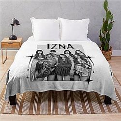 Izna Kpop Girl Group Cozy Y2K Vintage Design Throw Blanket
