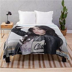 Ryusarang Throw Blanket