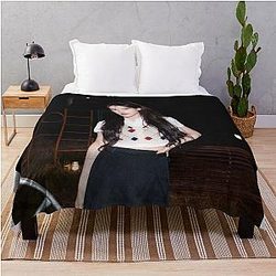 RYU SARA Throw Blanket