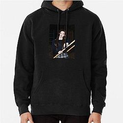 Mai Pullover Hoodie