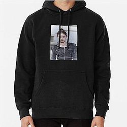 MAI Izna Pullover Hoodie