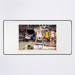 Explosive Dunk Specialist Jahki Howard Mouse Pads