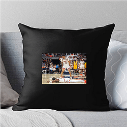 Explosive Dunk Specialist Jahki Howard Pillows Cover
