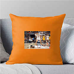 Explosive Dunk Specialist Jahki Howard Pillows Cover