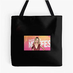 Hollywood Starlet Jaime King Bags